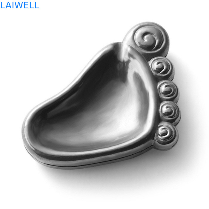 Мода Креативный Практичный Серебристо-серый Гальванический Процесс Литья под давлением Цинковый сплав Винтажная Карманная Пепельница 6,5*9 см